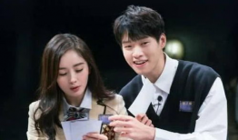 八卦娱乐圈吃瓜恋情,揭秘明星甜蜜恋情背后的故事